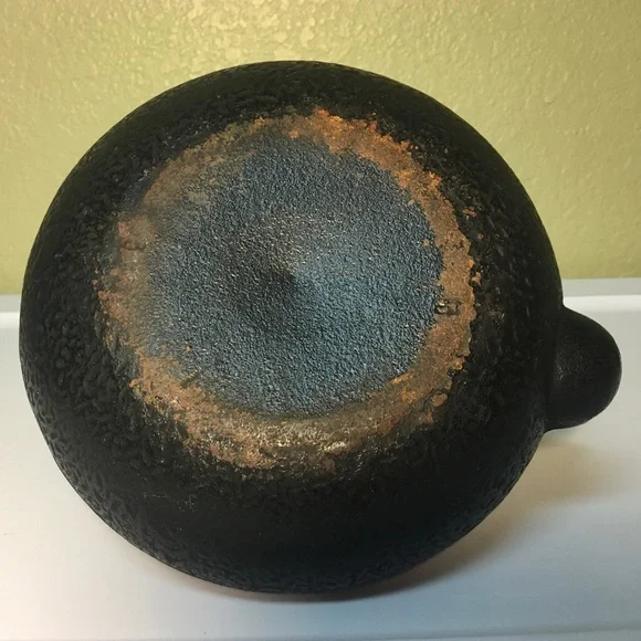 Cast Iron Japanese Tetsu Kyushu Tea Pot - Picture 7 of 12